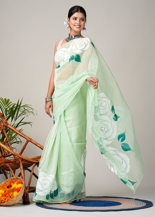 Why Saree Is the Perfect Choice – Be It Formal, Informal, Festive or Everyday Wear